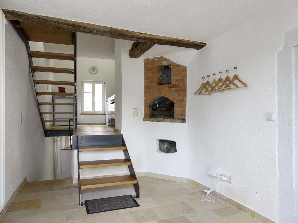 Gänseblümchen Eingangsbereich mit Treppe