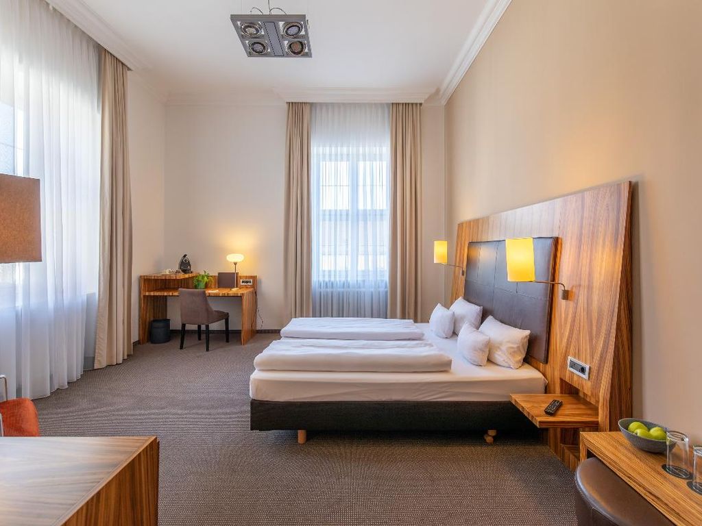 HERZOGSHOF – Boutique-Hotel am Dom