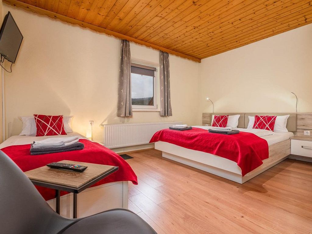 Dreibettzimmer
