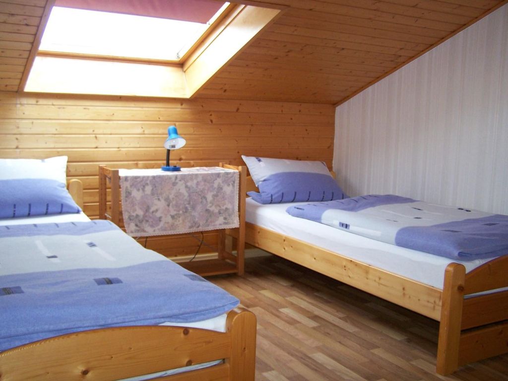 Schlafzimmer 3