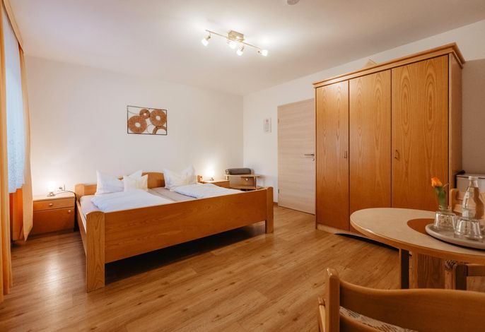 Dreibettzimmer