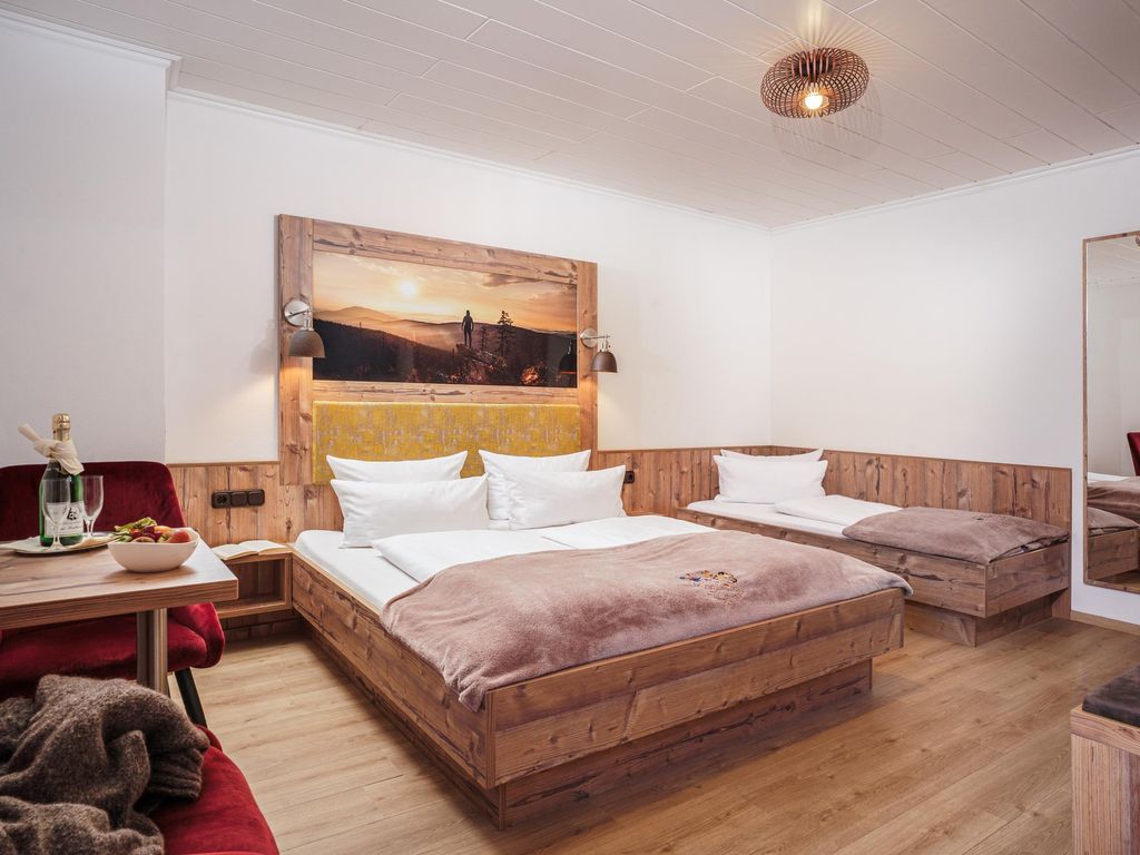 Dreibettzimmer