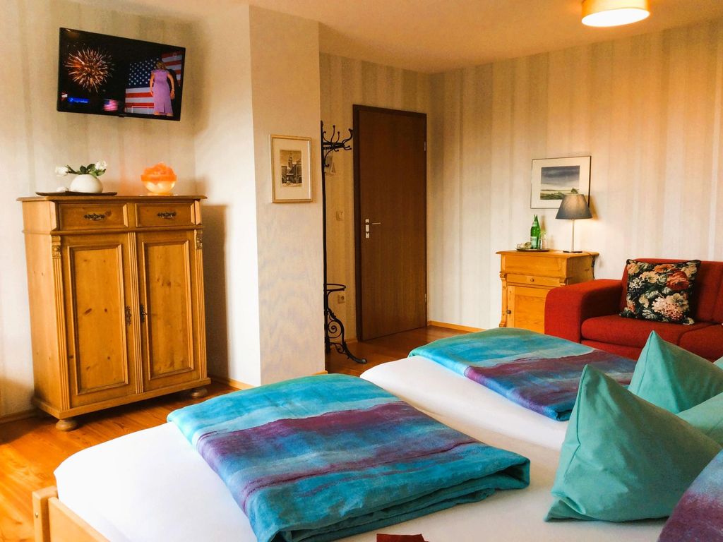 Schlafzimmer 2