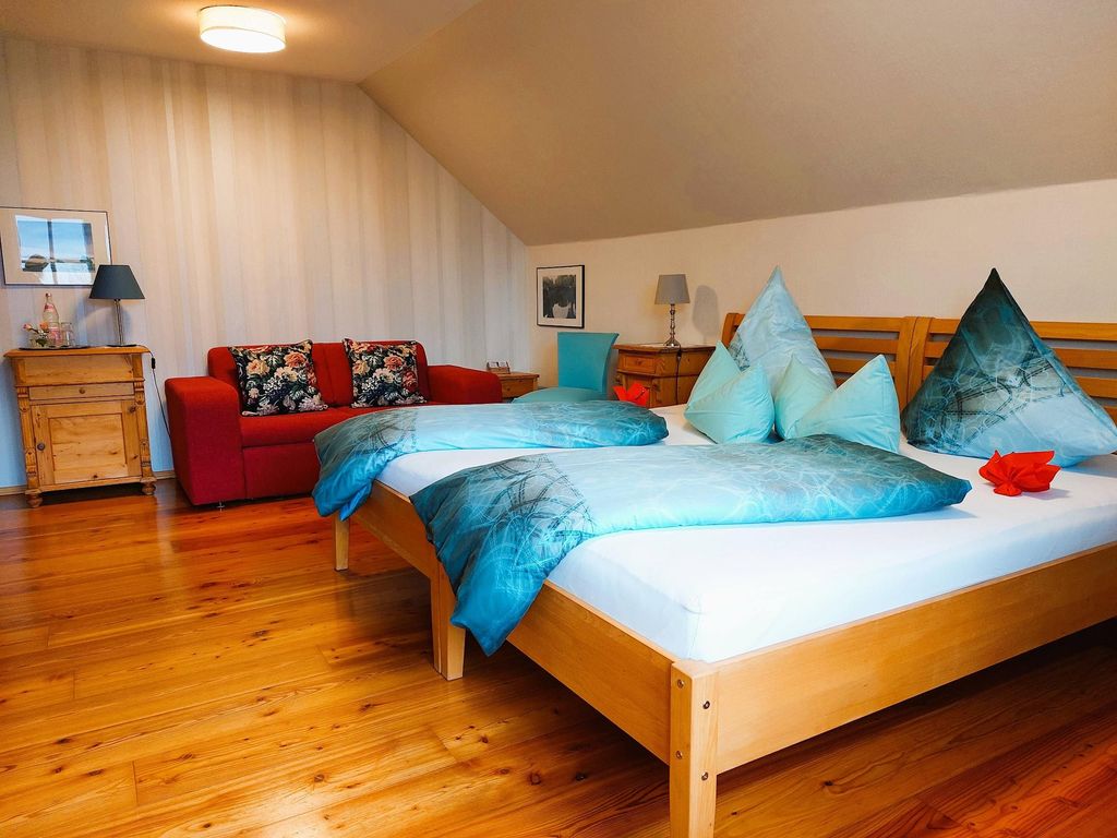 Schlafzimmer 2
