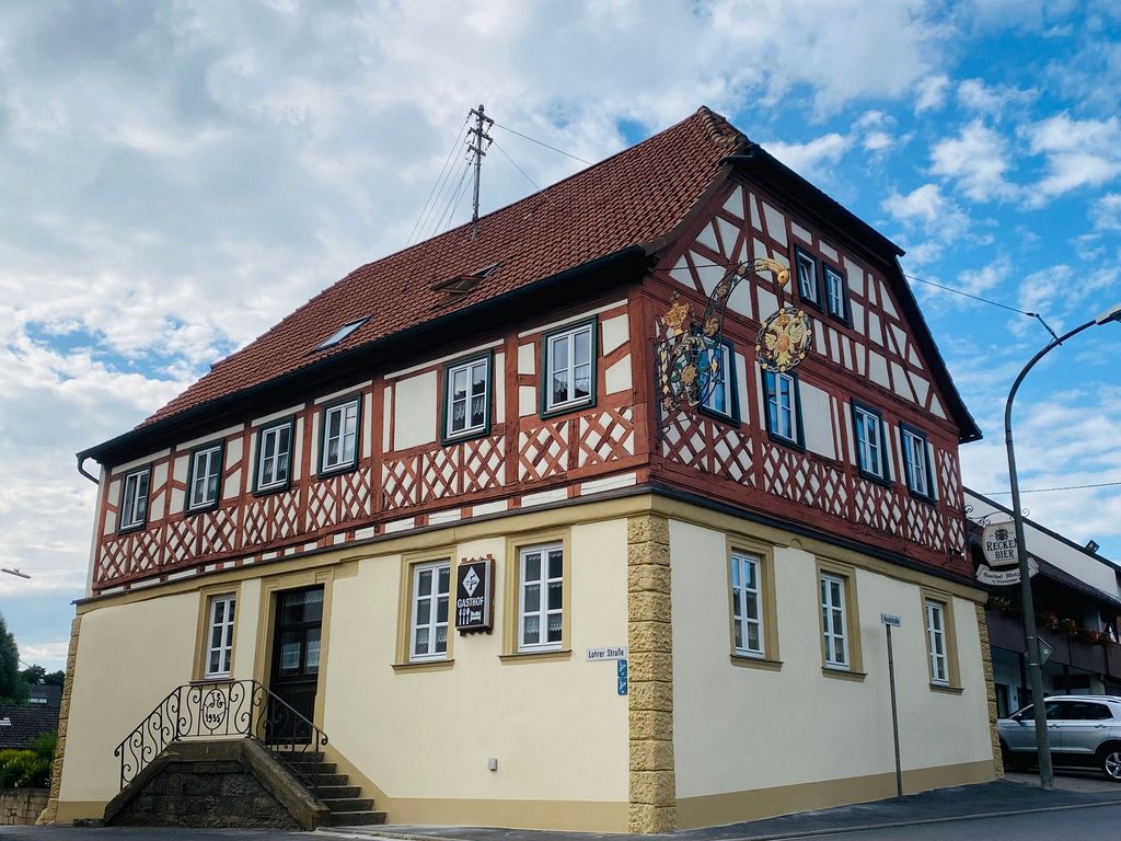 Gasthof-Hotel-Metzgerei "Zum Goldenen Adler"