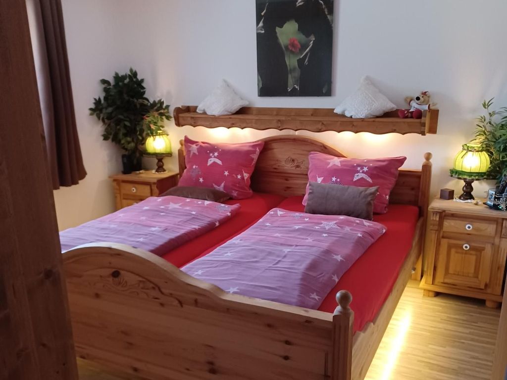 Schlafzimmer mit TV