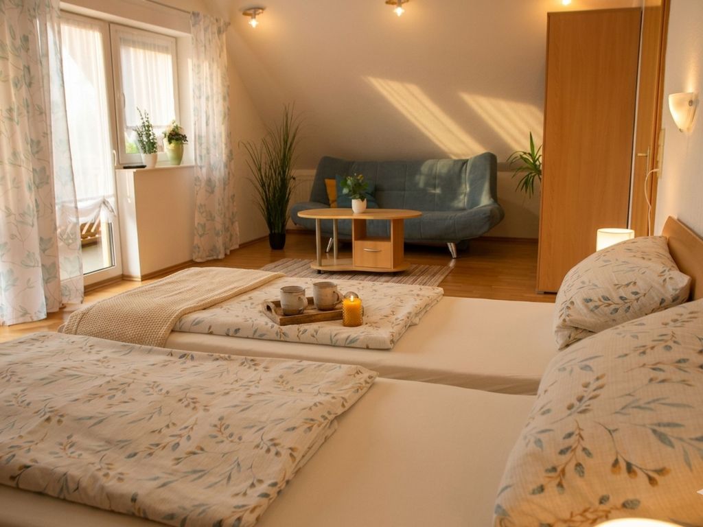 Schlafzimmer 1