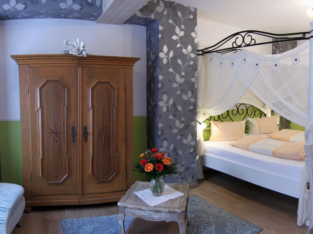Kreuzerhof Hotel Garni