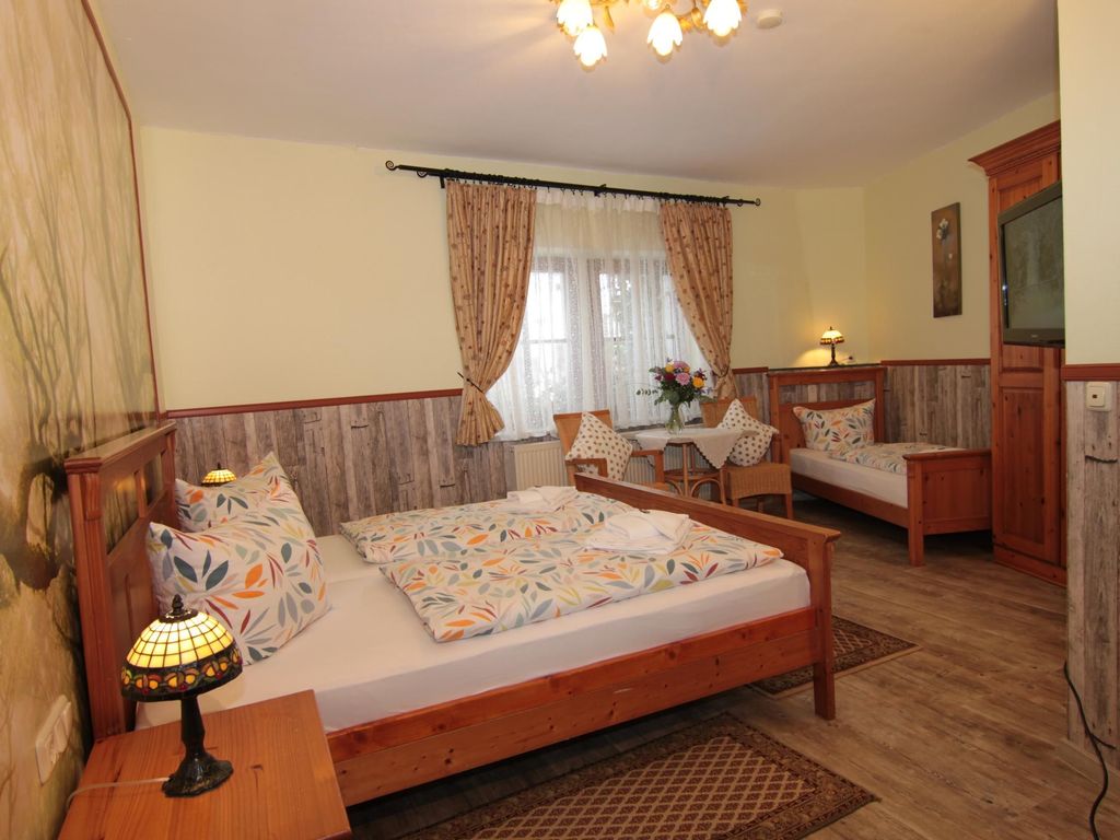 Kreuzerhof Hotel Garni