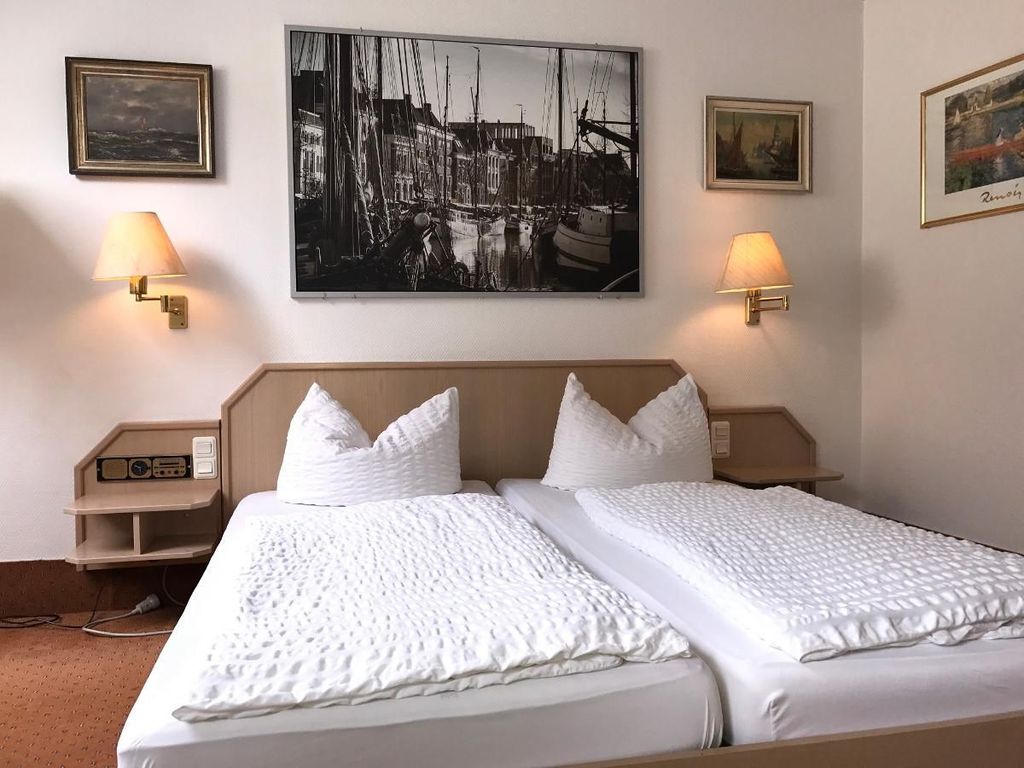 Hotel-Landgasthof Grüner Baum - Dittigheim