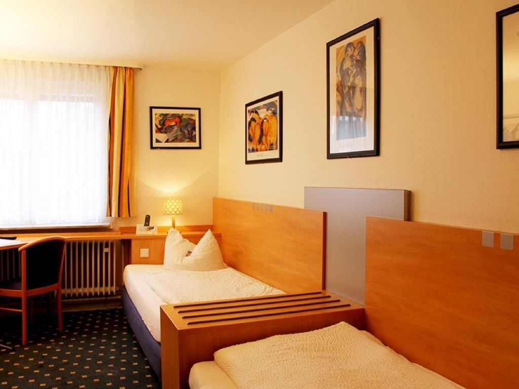 Hotel-Landgasthof Grüner Baum - Dittigheim
