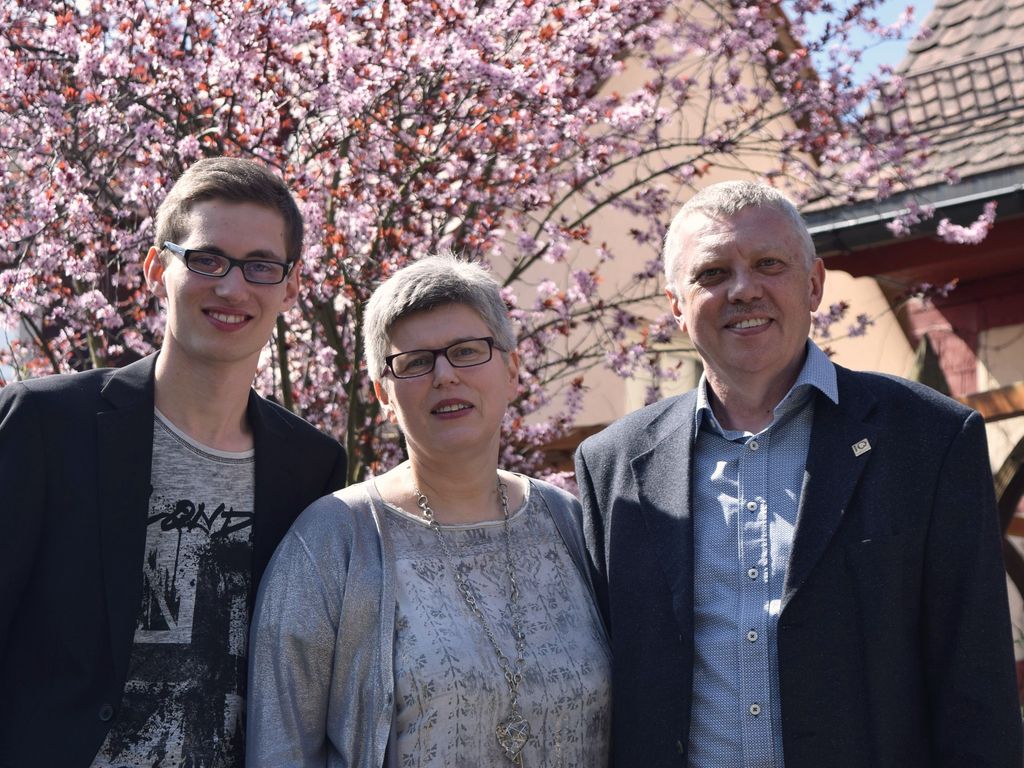 Ihre Gastgeberfamilie: Lukas, Jutta und Ottokar Feulner