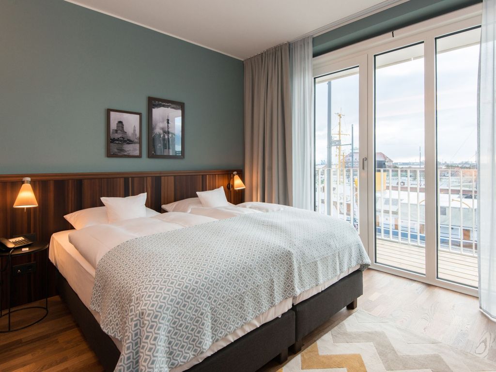 Water-View Zimmer