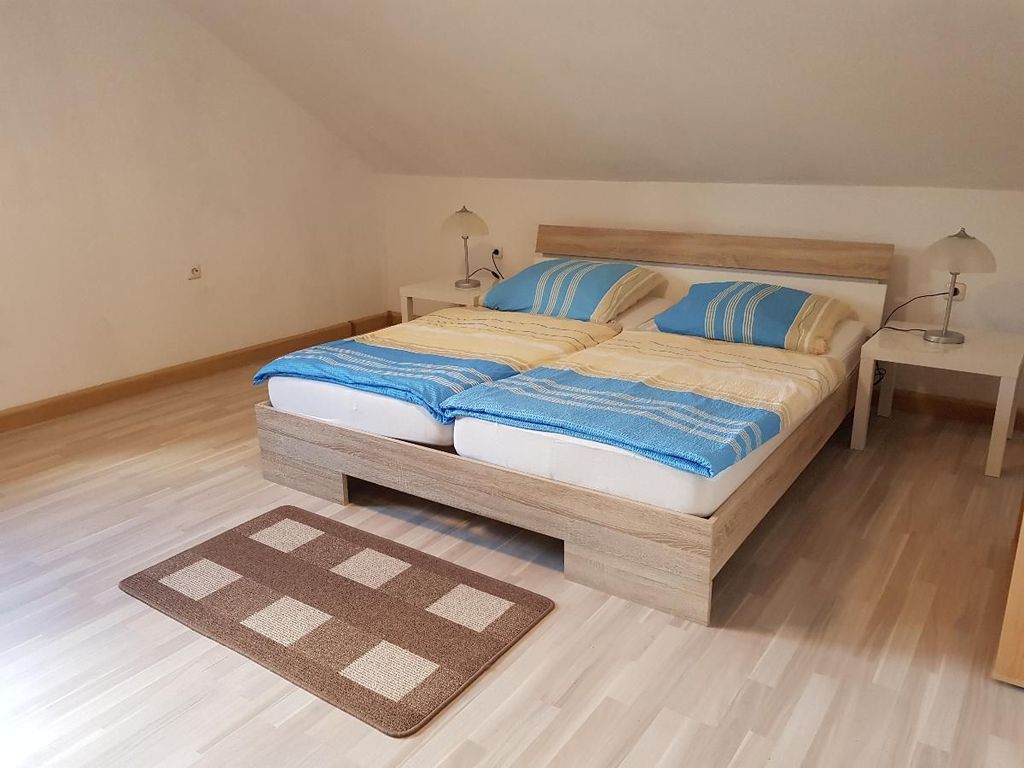 Schlafzimmer OG