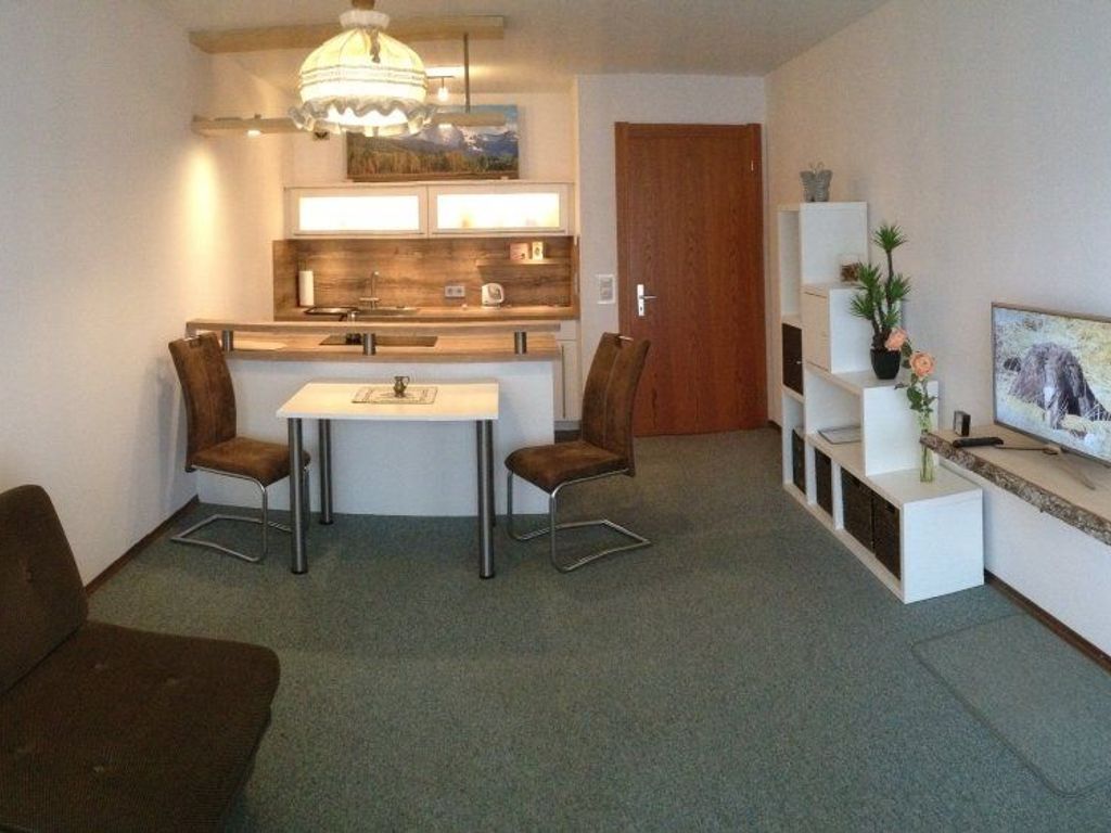 Wohnzimmer 2