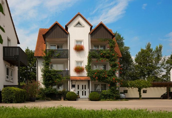 Kur & Golf - Ferienwohnungen Wattenbach