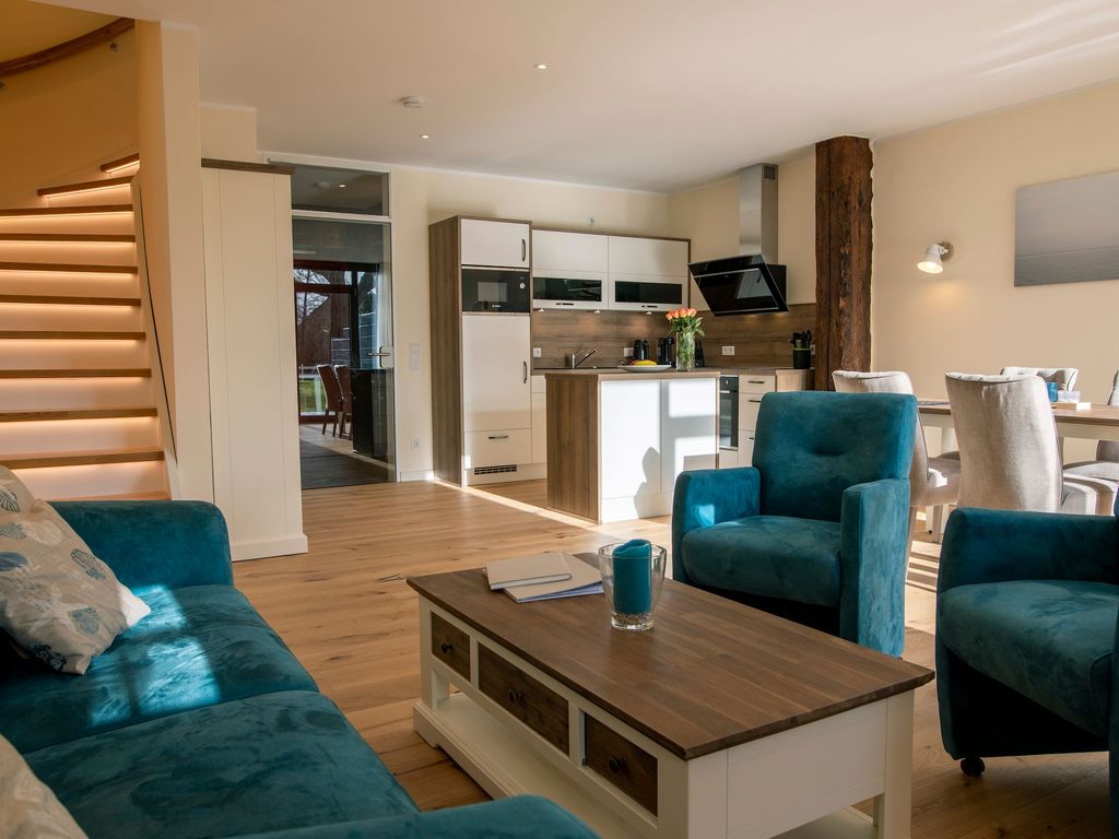 Living/Dining area, kitchen