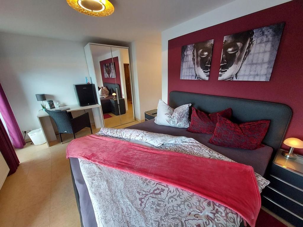 Ferienwohnung und Zimmer zum Donaublick
