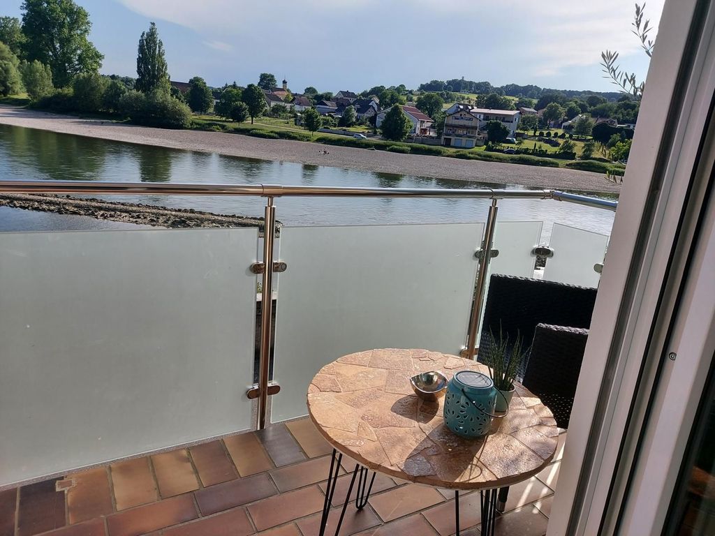Ferienwohnung und Zimmer zum Donaublick