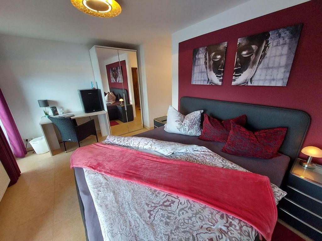 Ferienwohnung und Zimmer zum Donaublick