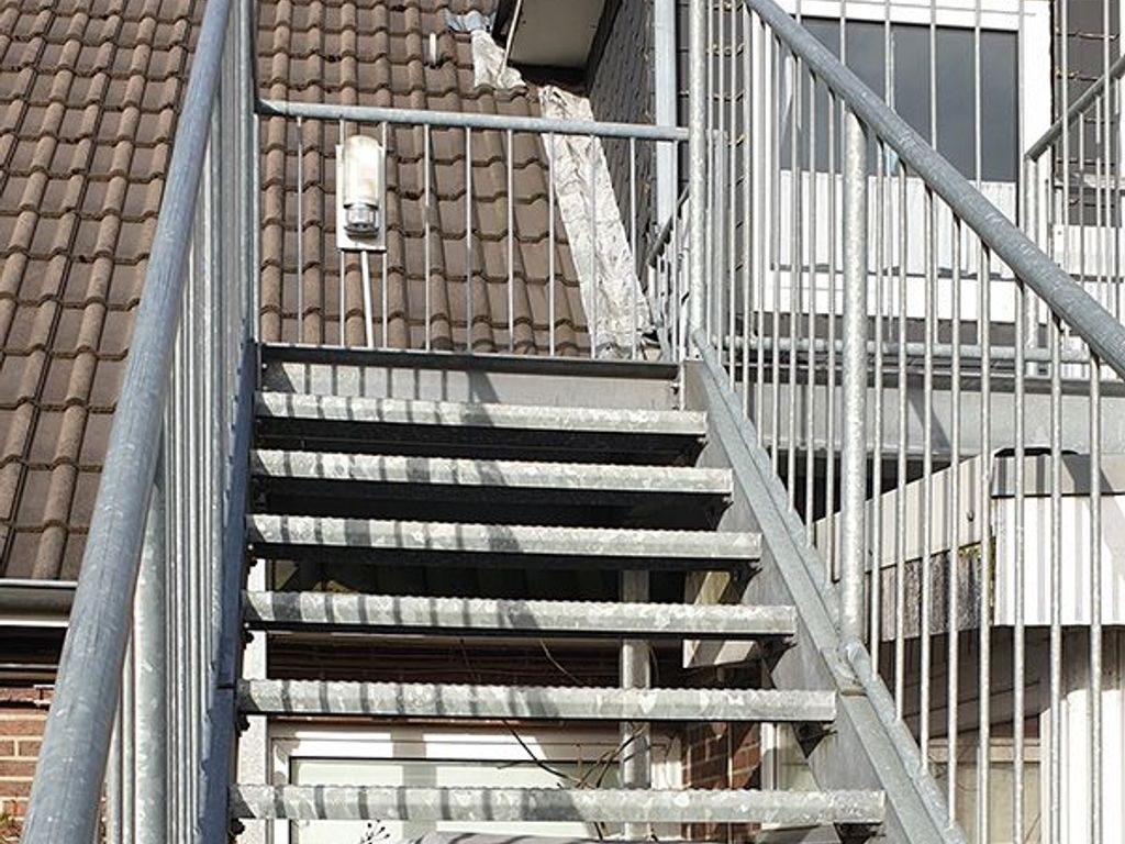 Außentreppe / separater Eingang