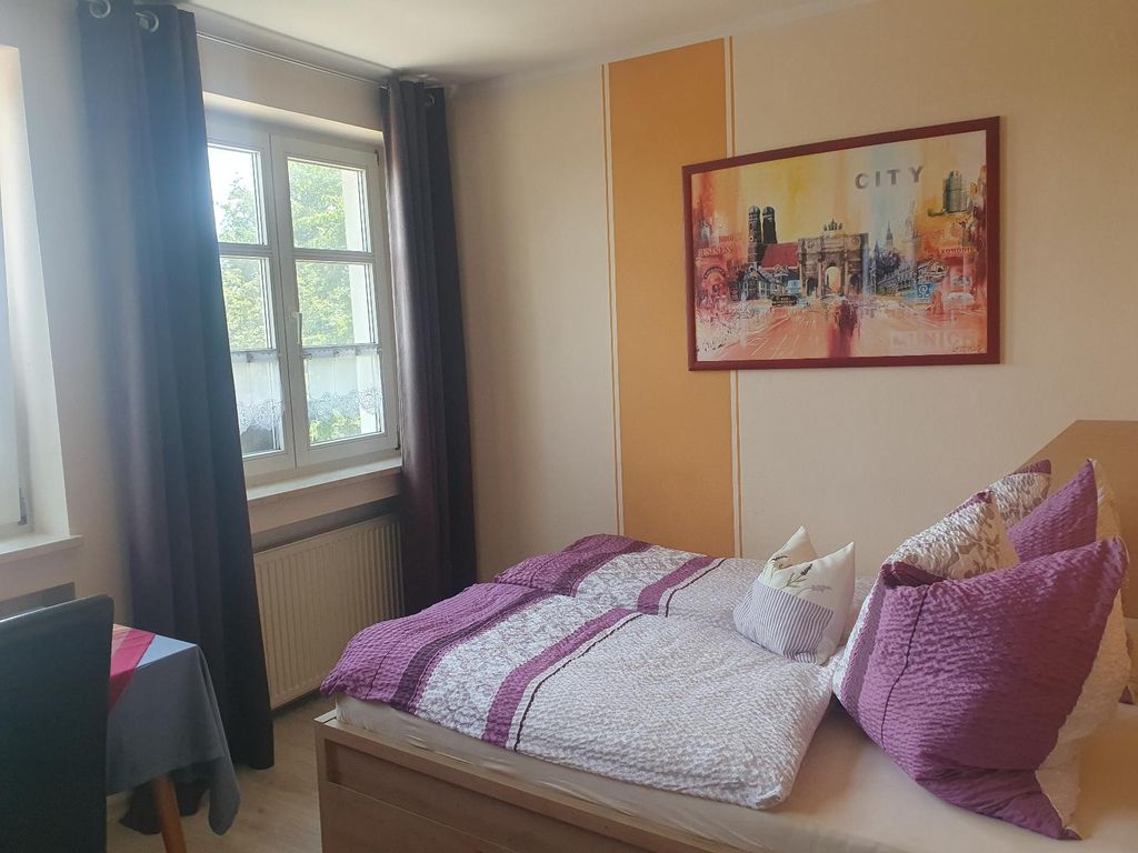 Einzel/Doppelzimmer