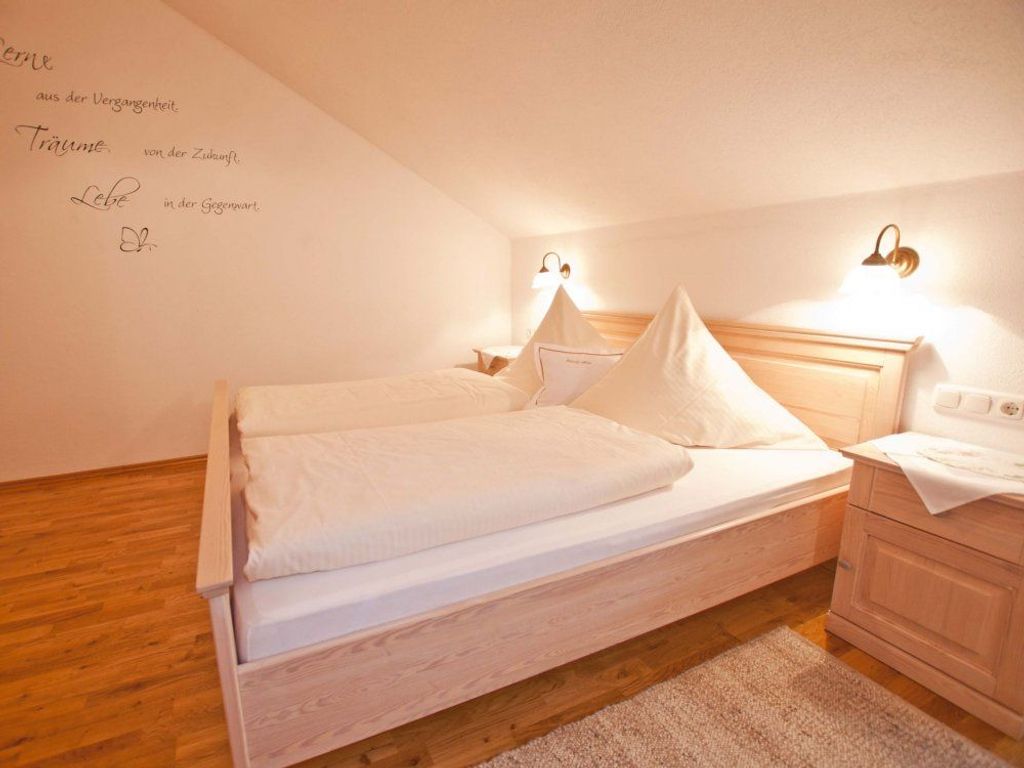 Ferienwohnung Morgensonne - Schlafzimmer