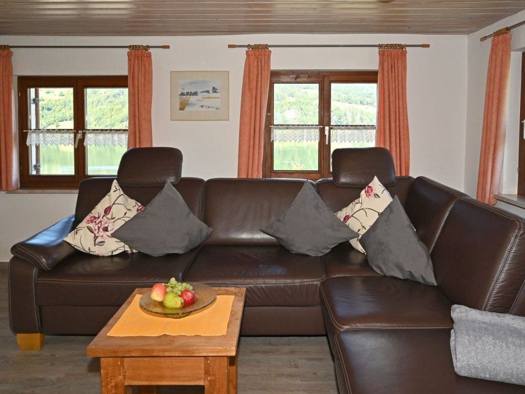 Wohnzimmer Seeblick