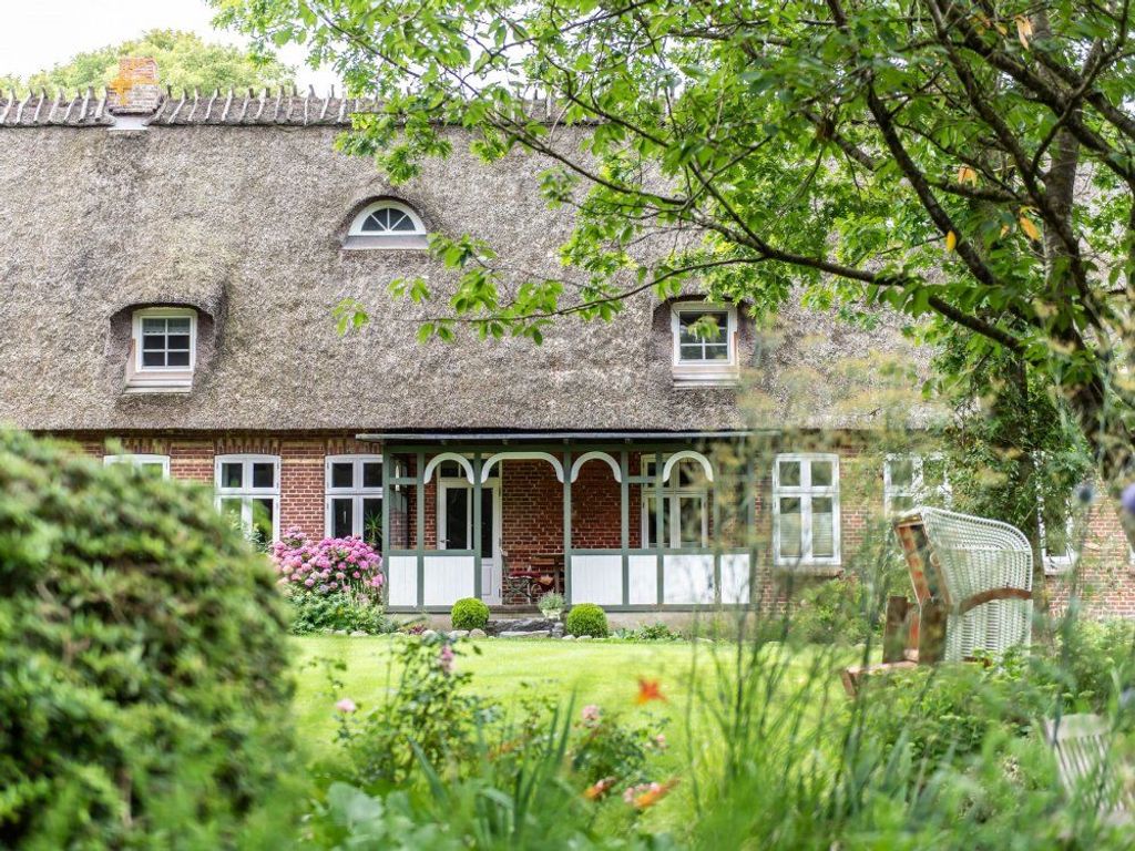 Blick durch den Garten