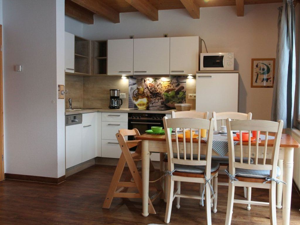 Ferienhaus gelb - Küche