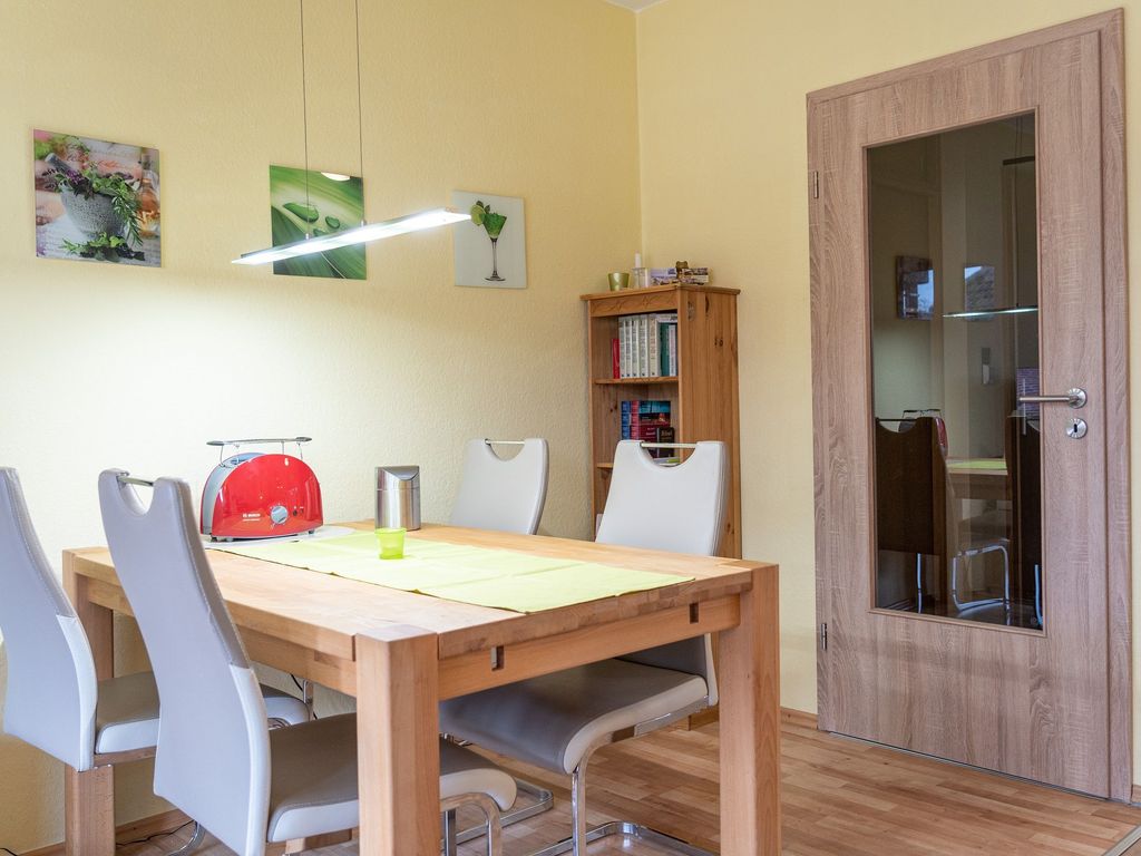 Essbereich im Wohnzimmer