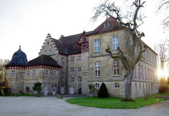 Ferienwohnungen Schloss Eyrichshof