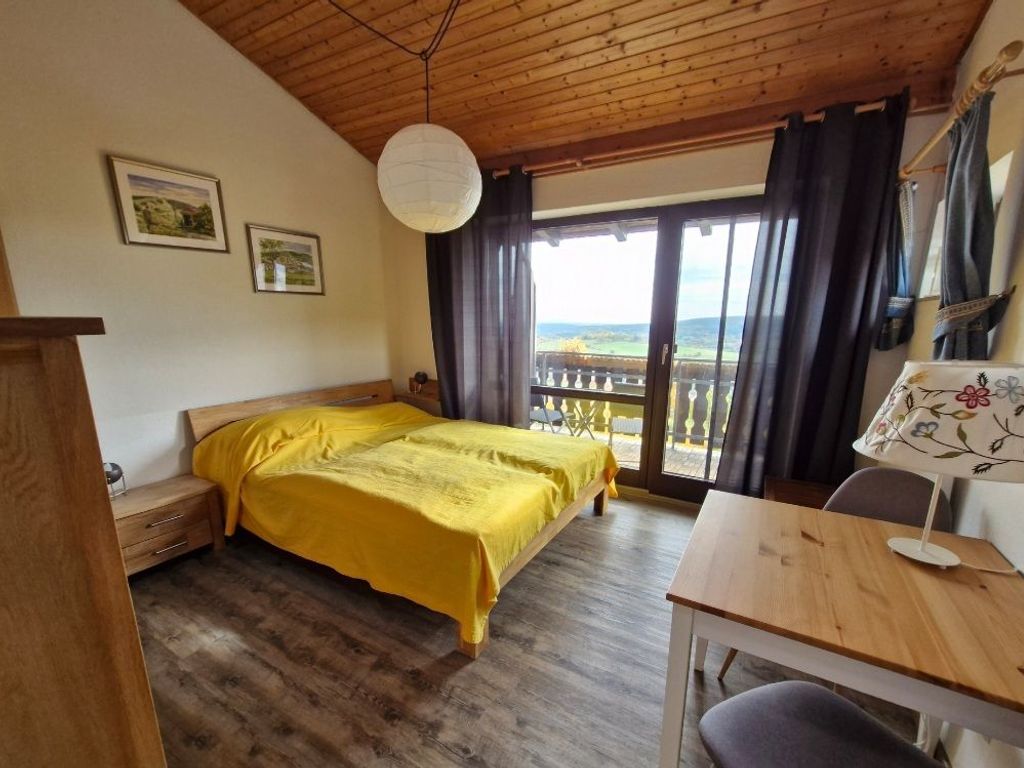 Kleines Zimmer oben