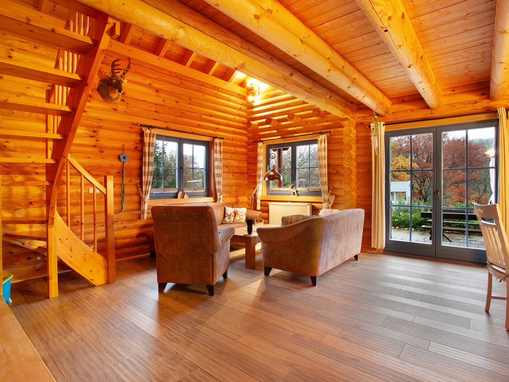 Photo, INSIDE, OUTSIDE