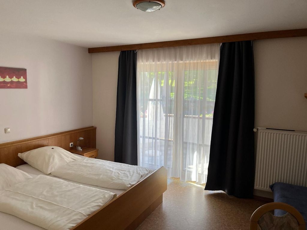 Dreibettzimmer 2.1