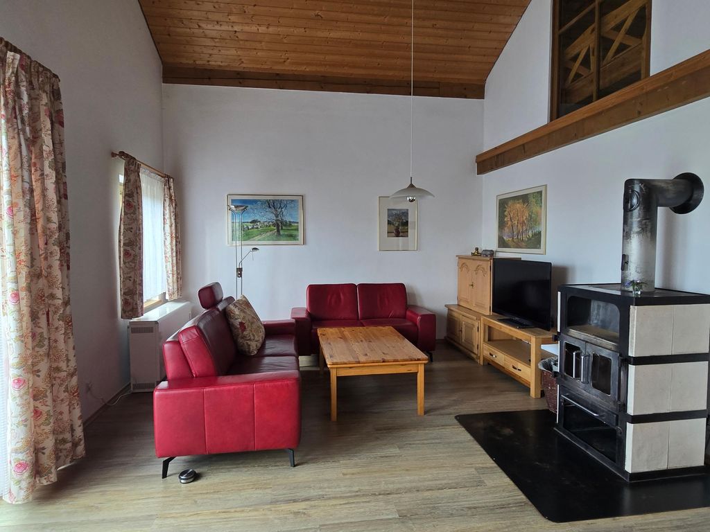 Wohnzimmer mit Ofen