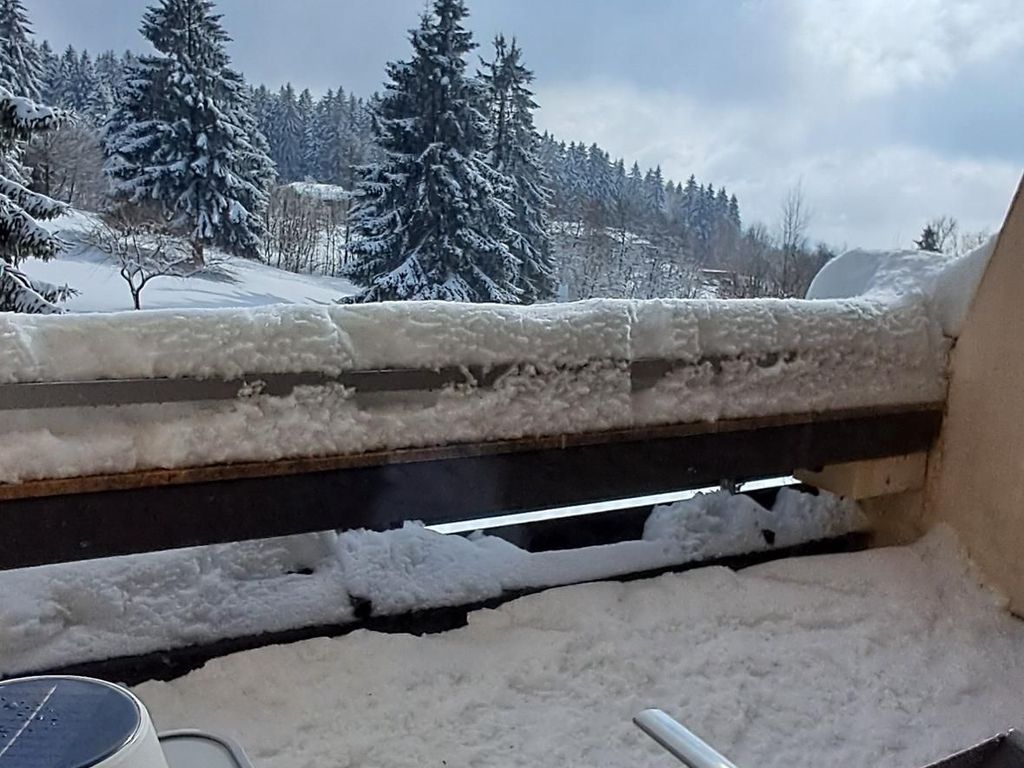 Balkon im Winter 2