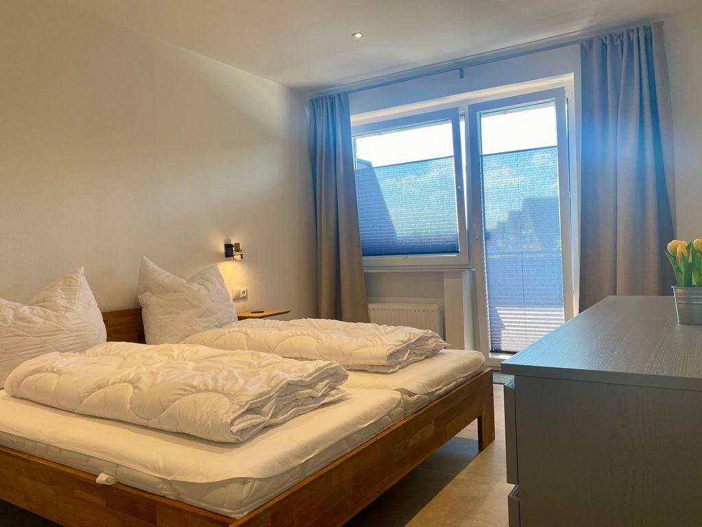 Schlafzimmer mit Doppelbett