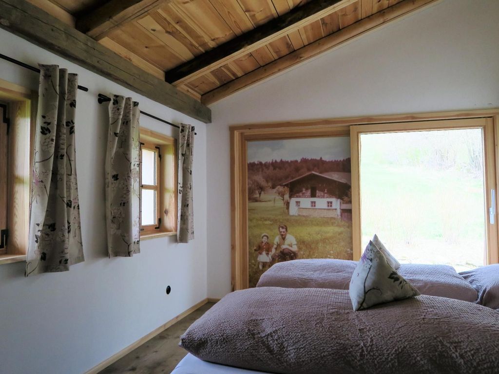 Schlafzimmer violett