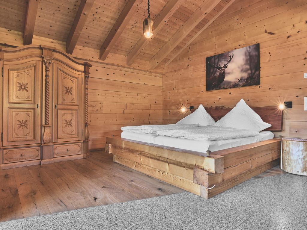 Schlafzimmer 2
