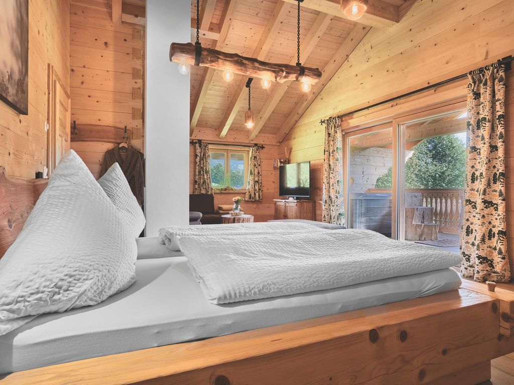 Schlafzimmer 2