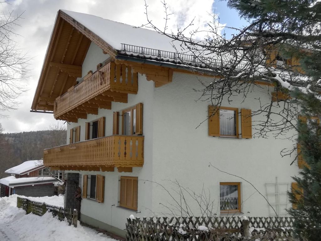 Haus_Winter_West