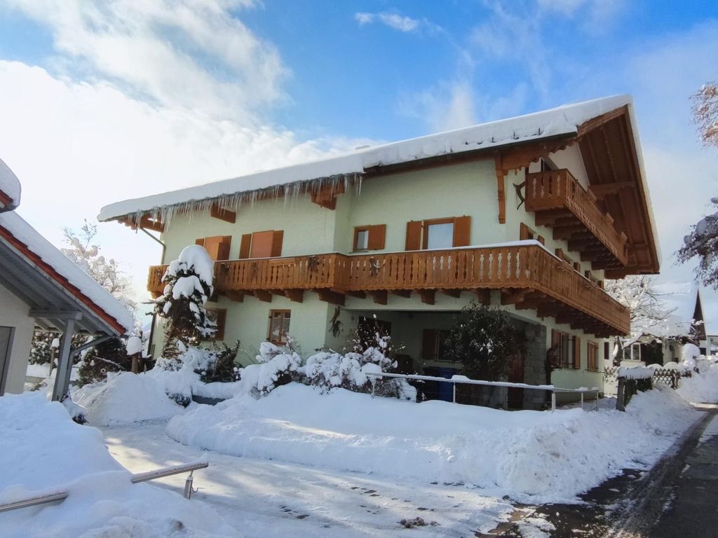 Haus_Winter_Ost