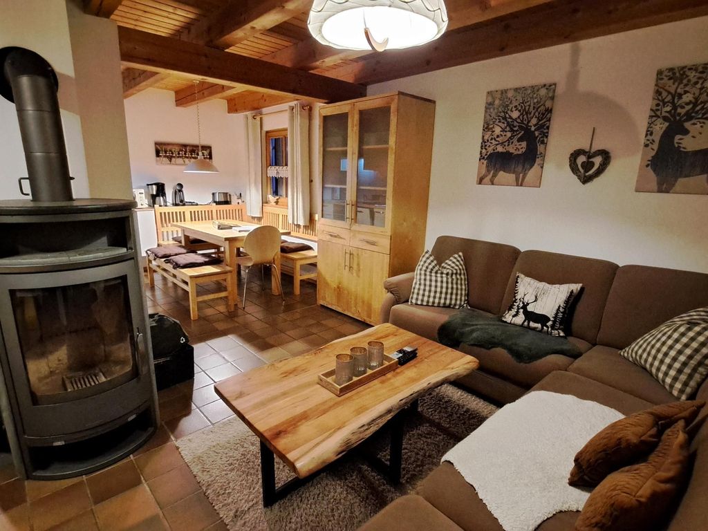 Wohnzimmer 3