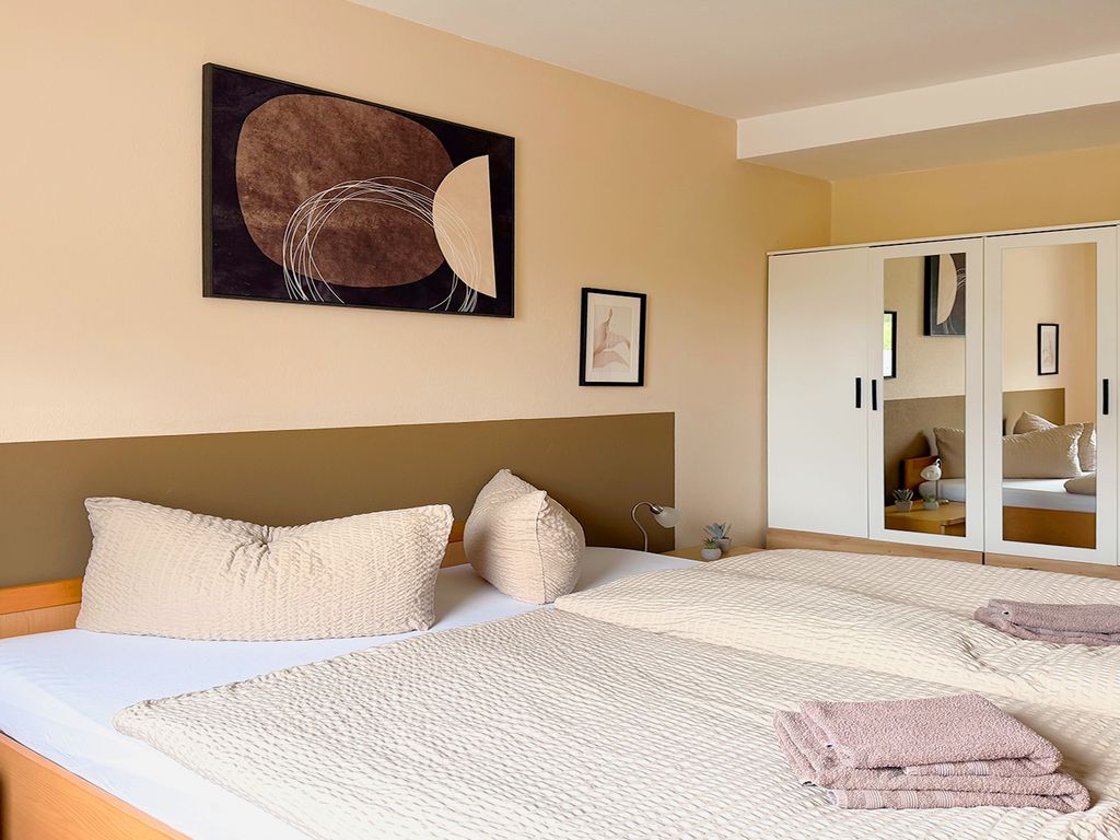 1. Schlafzimmer