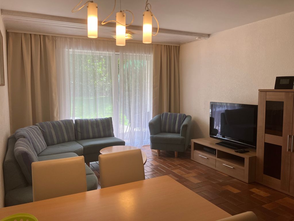 Photo, INSIDE, OUTSIDE