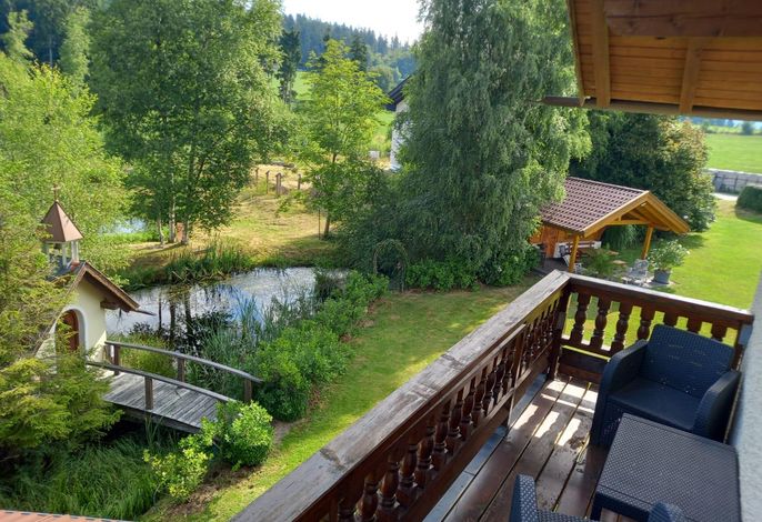 Große Ferienwohnung mit Balkon