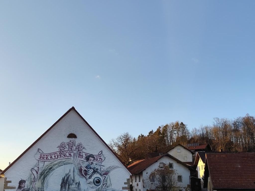 Ferienwohnungen zur Burgruine