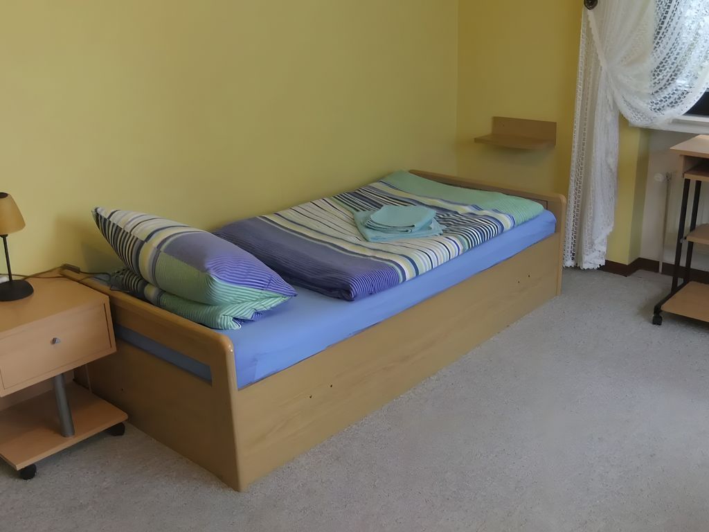 BEDROOM, INSIDE