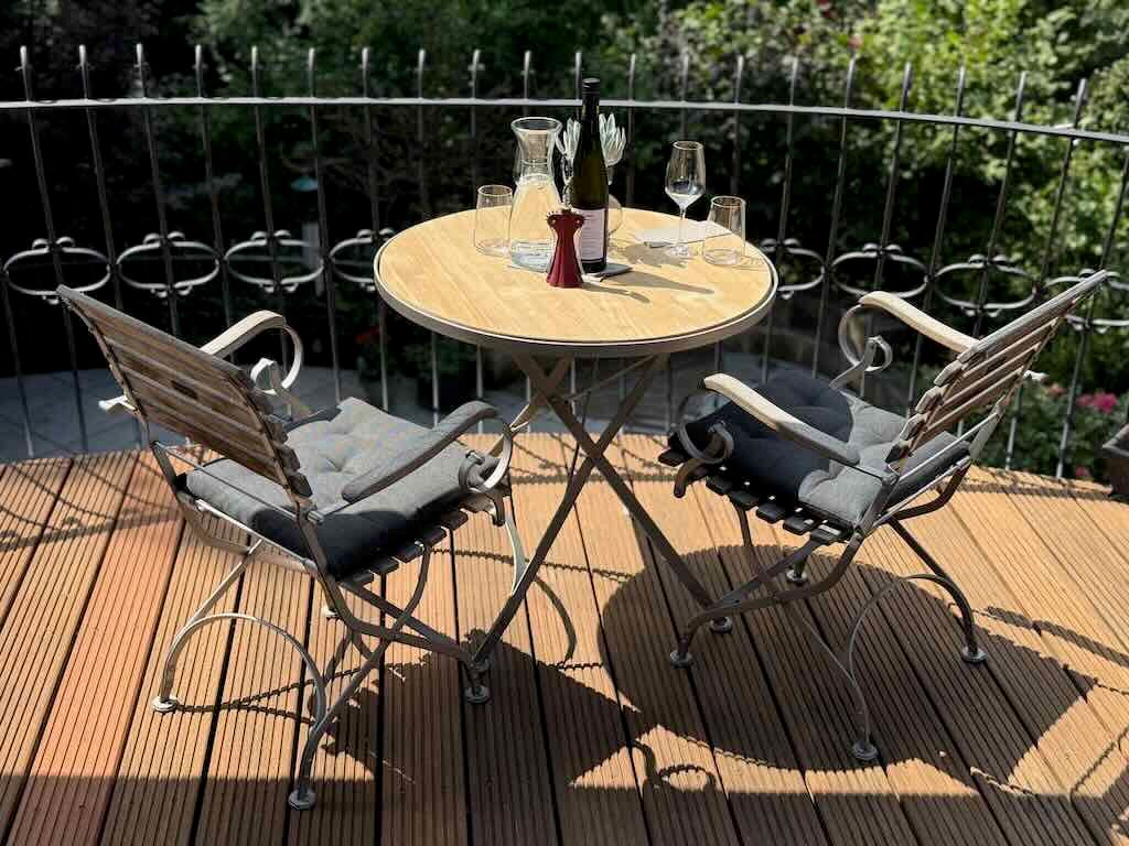 Balkon bei Sonne